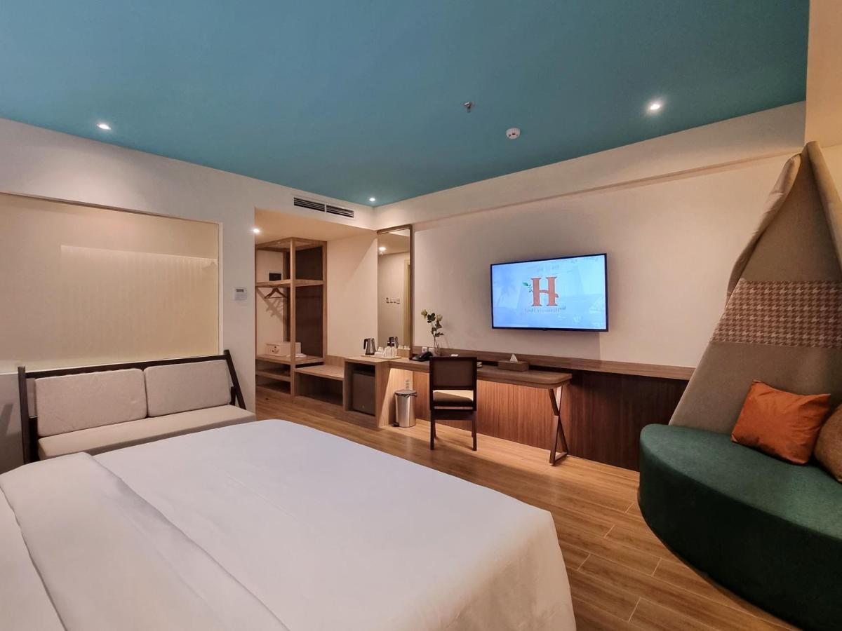 Hemangini Hotel Bandung Exterior photo